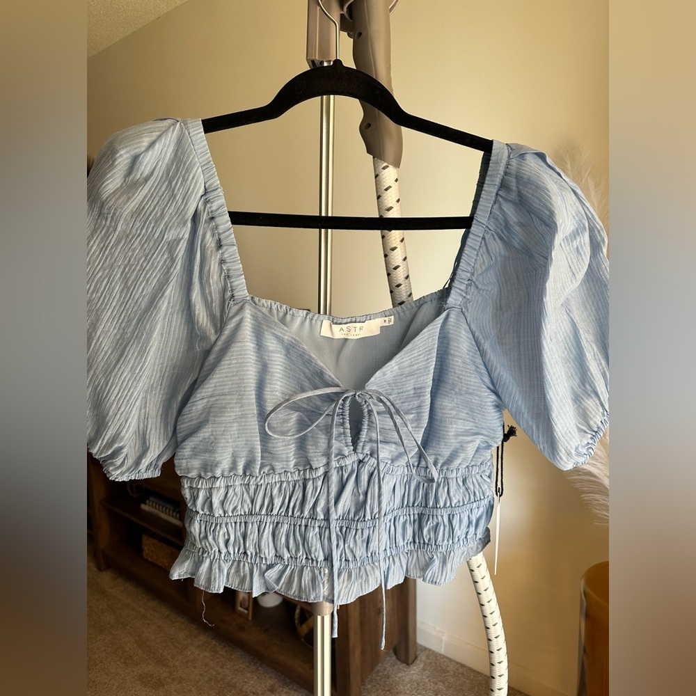 ASTR the Label blue puff sleeve top. NWT.
